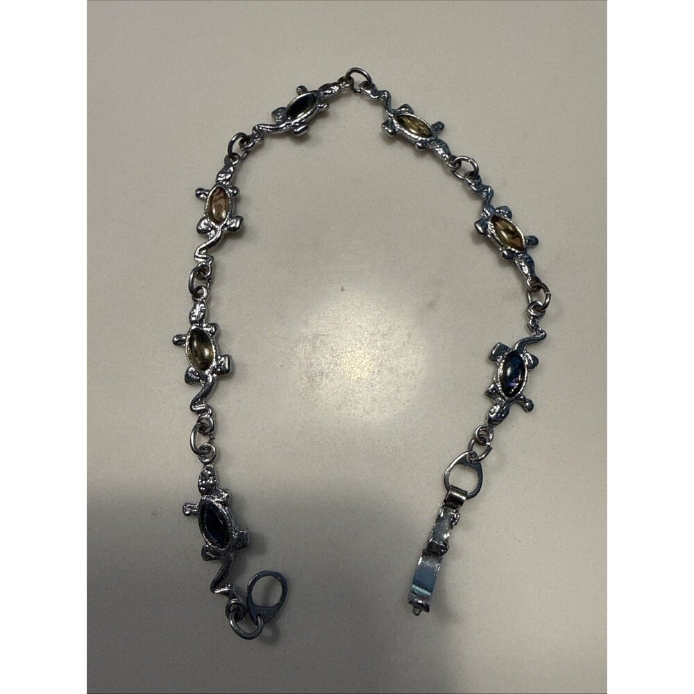 Lizard Silvertone And Stone And Shell Inlay Bracelet 7.75”